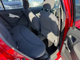 Toyota Yaris 1.0 70кс 4 цилиндъра, снимка 9