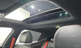 Kia Stinger 3.3 GT AWD* DISTRONIC* HARMAN KARDON* 360* ХЕДЪП* , снимка 15