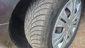 Toyota Auris D4D, снимка 3
