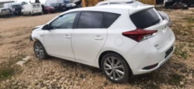 Toyota Auris, снимка 2