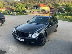 Mercedes-Benz E 200, снимка 12