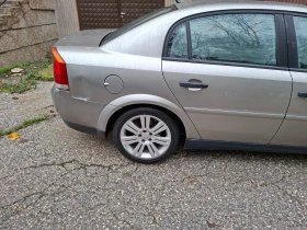 Opel Vectra - 2400 € / 4693.99 лв. - 17900088 6
