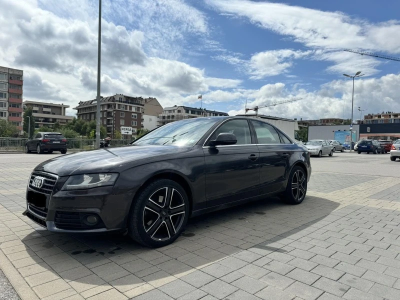 Audi A4 1.8i, снимка 1 - Автомобили и джипове - 47164867