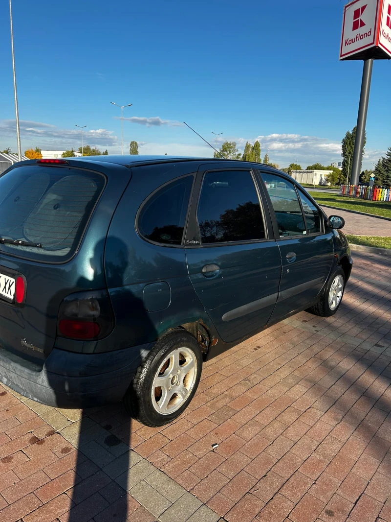 Renault Megane, снимка 5 - Автомобили и джипове - 47455636