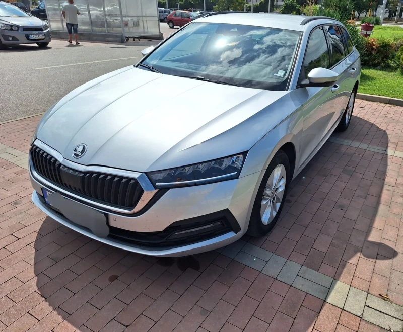 Skoda Octavia 2.0 TDI 2021г., снимка 4 - Автомобили и джипове - 47550479