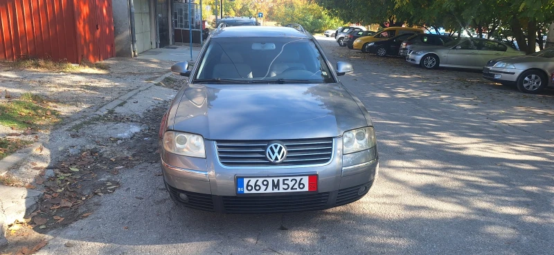 VW Passat 1.9 тди, снимка 2 - Автомобили и джипове - 47961489