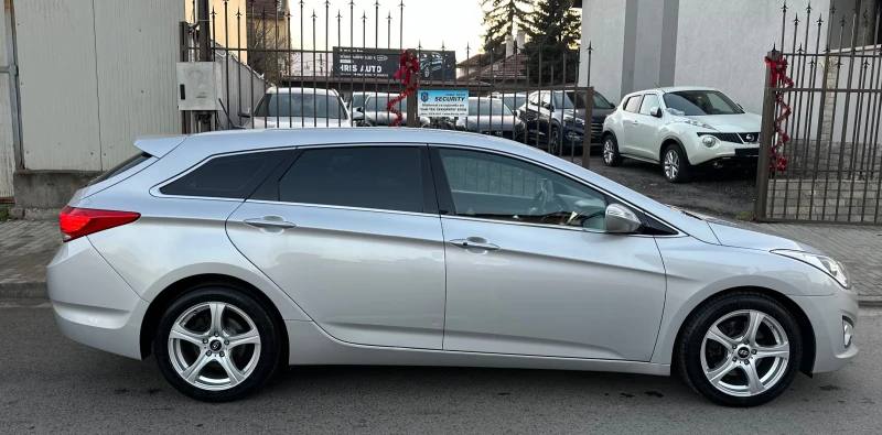 Hyundai I40 1, 7 CRDI Exclusive, Keyless, Ел. Седалки, Камера, снимка 2 - Автомобили и джипове - 48119073