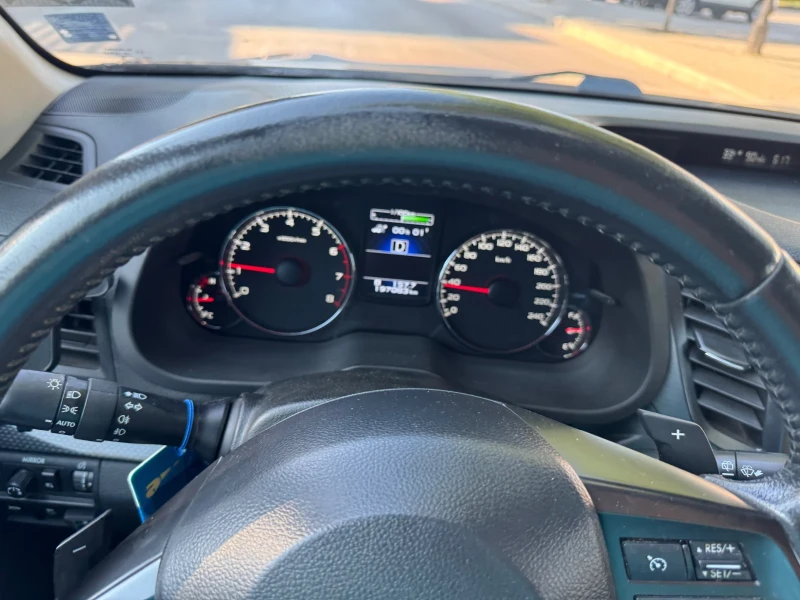 Subaru Legacy 2.5 Limited , снимка 12 - Автомобили и джипове - 51361193