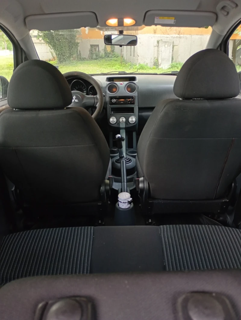 Mitsubishi Colt 1.1, снимка 5 - Автомобили и джипове - 52146934