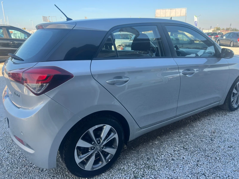 Hyundai I20 1.2i bi-fuel, снимка 6 - Автомобили и джипове - 52157596