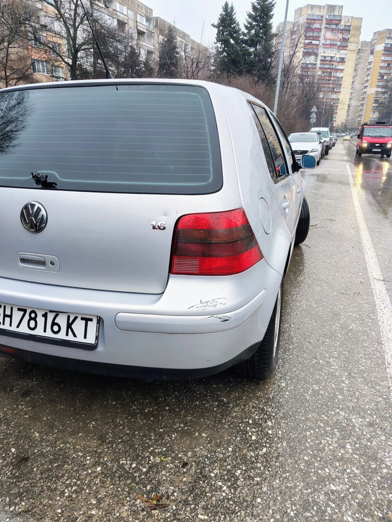 VW Golf 1.6 SR - Отличен технически, снимка 6 - Автомобили и джипове - 53051624