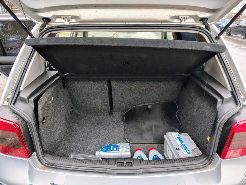 VW Golf 1.6 SR - Отличен технически, снимка 9 - Автомобили и джипове - 53051624