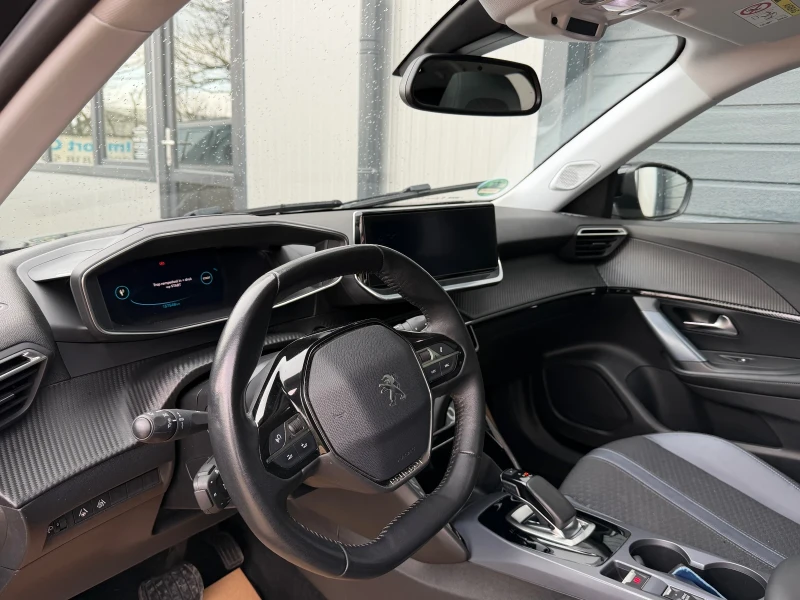Peugeot 2008 e-2008 EV 2020 Allure 50 KwH , снимка 12 - Автомобили и джипове - 53294329