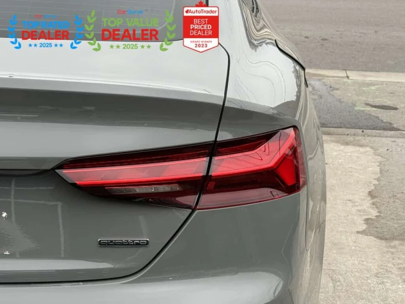 Audi A5 * АВТО КРЕДИТ* ЦЕНА ДО БГ * СЕРВИЗНА ИСТОРИЯ * , снимка 6 - Автомобили и джипове - 53593686