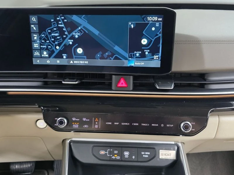 Kia Carnival 7-Seater Signature| 202к.с., снимка 13 - Автомобили и джипове - 55940993