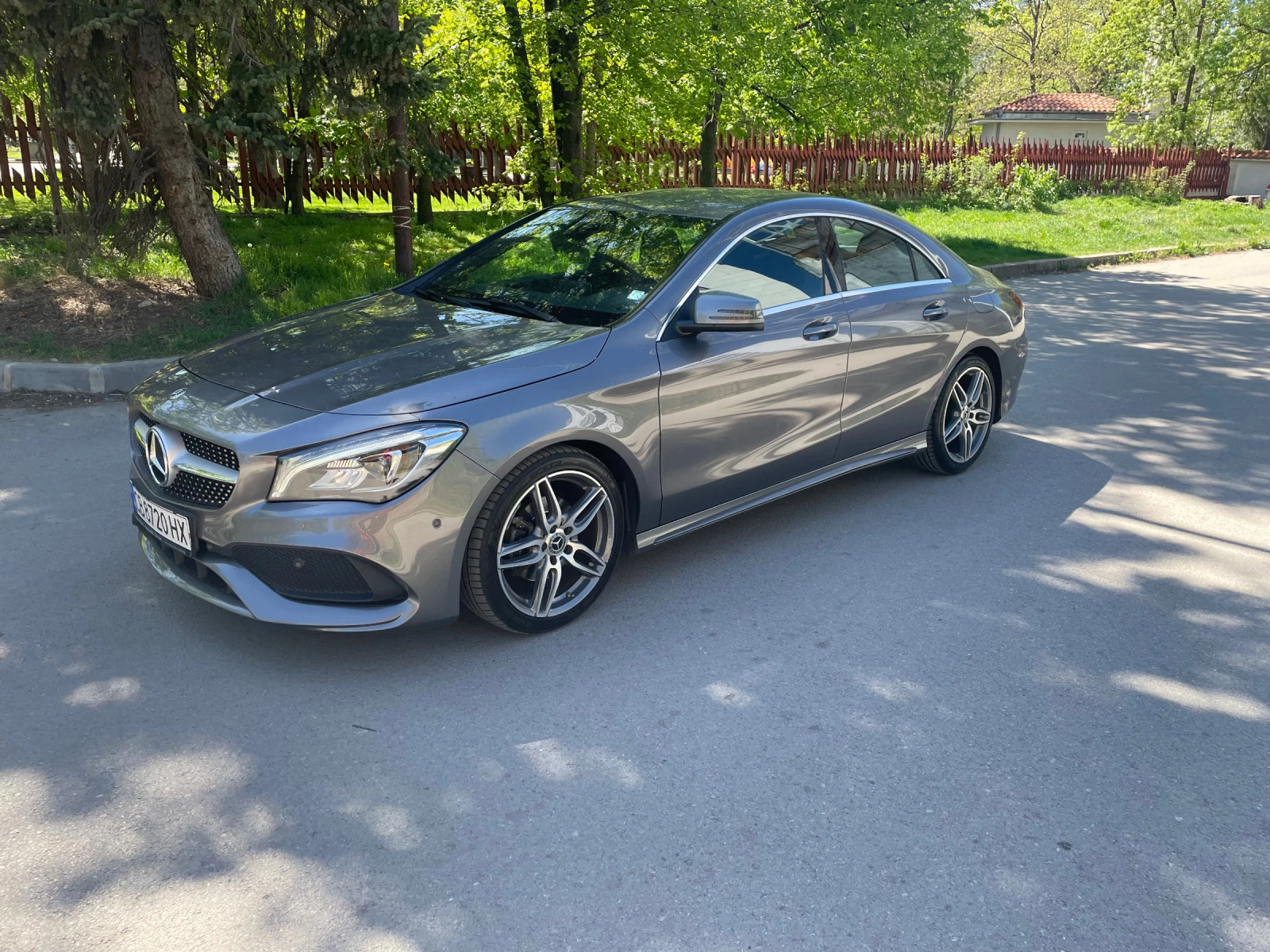 Mercedes-Benz CLA 180 AMG  - изображение 2