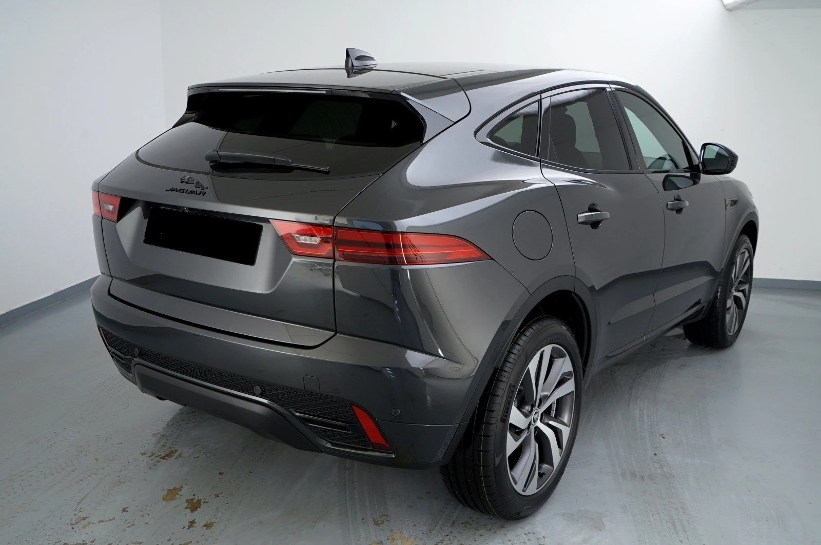 Jaguar E-pace D200 AWD = R-Dynamic SE= Гаранция - изображение 3