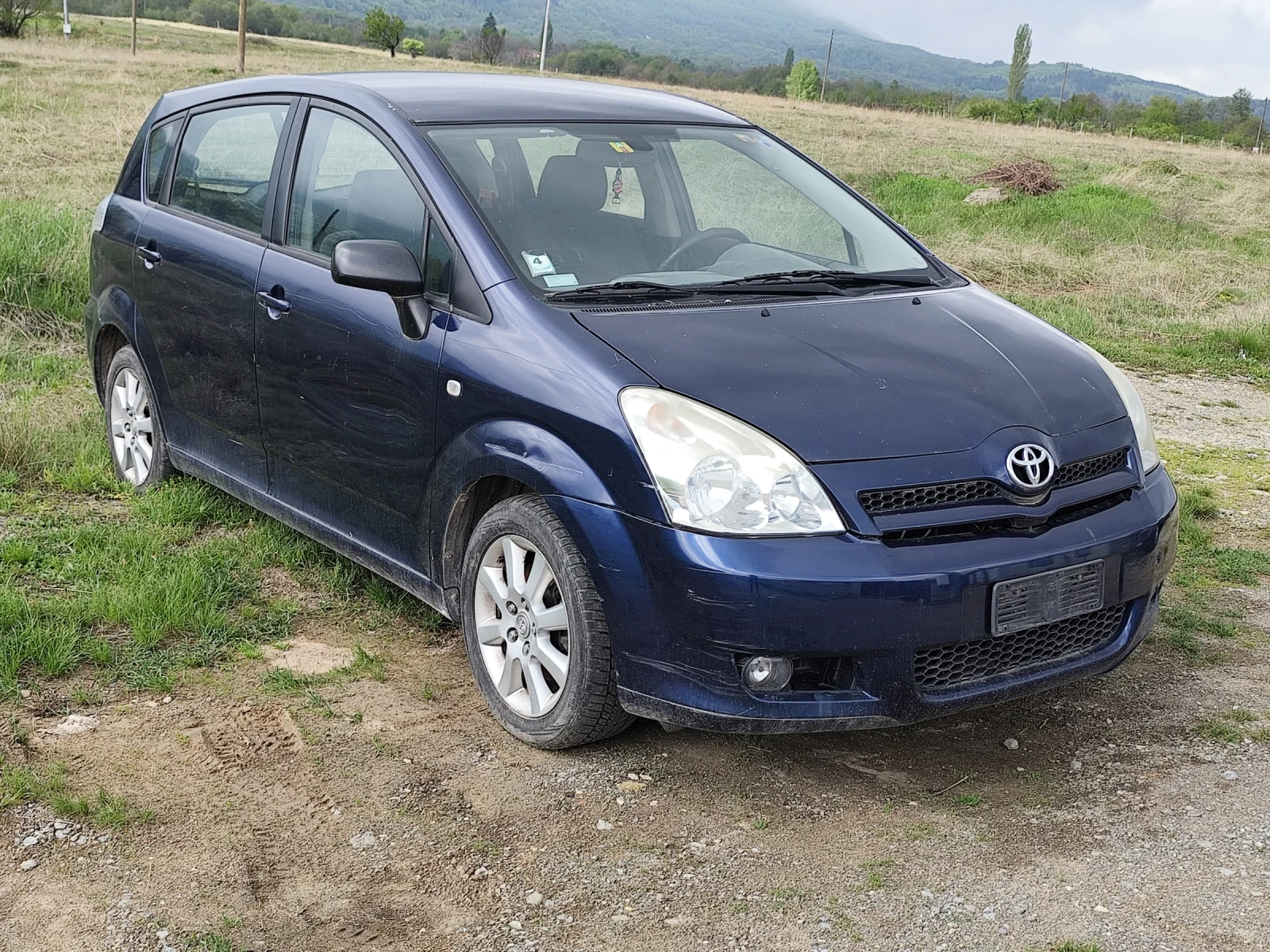 Toyota Corolla verso 1.8i 7места  - изображение 2