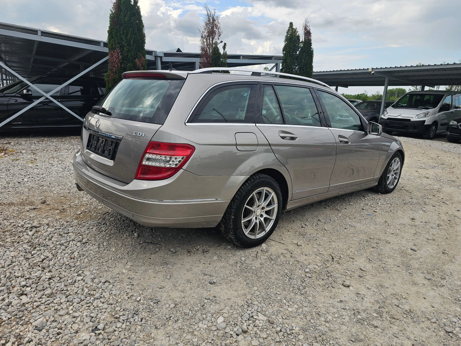 Mercedes-Benz C 220 2.2 CDI 170кс АВТОМАТИК ! ! КЛИМАТРОНИК - изображение 5