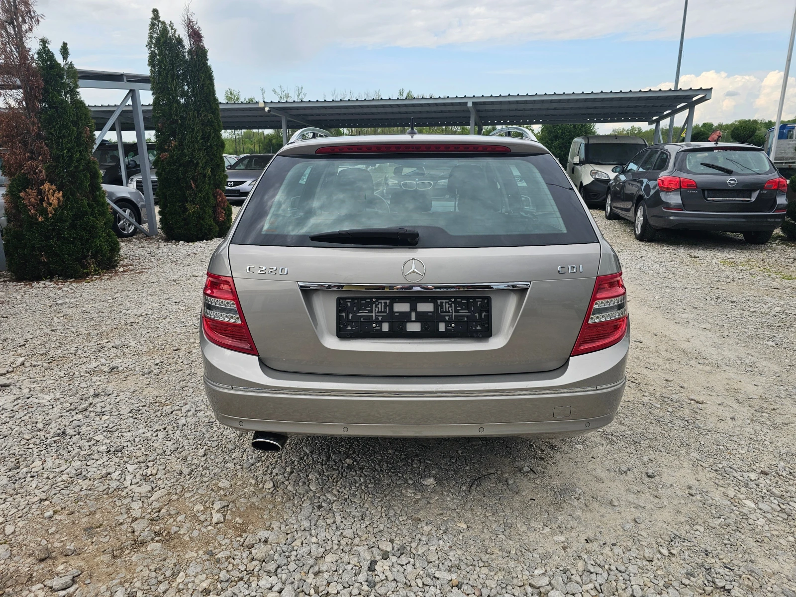 Mercedes-Benz C 220 2.2 CDI 170кс АВТОМАТИК ! ! КЛИМАТРОНИК - изображение 4