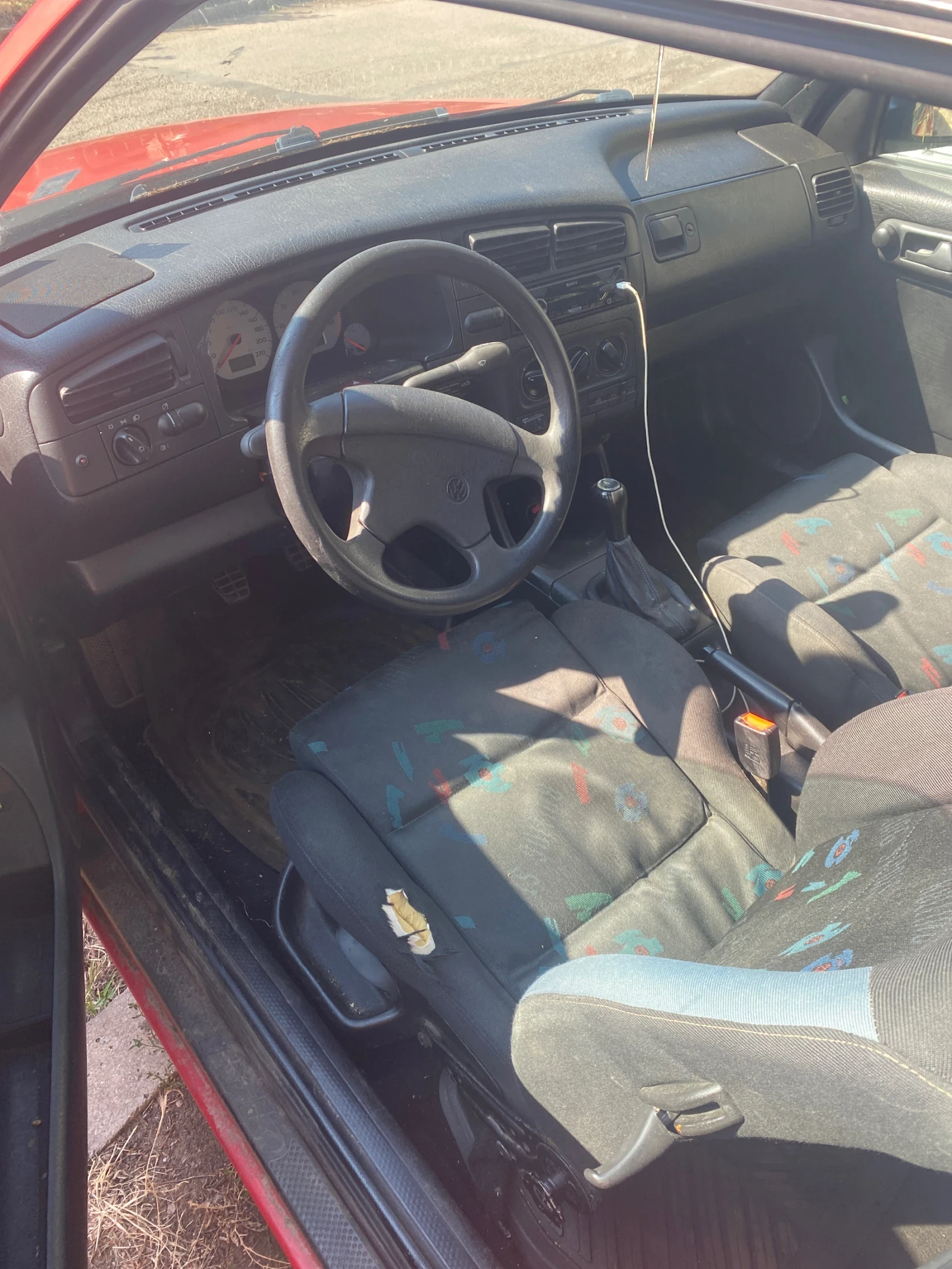 VW Golf Golf 3 cabriolet 1.6/газ - изображение 3