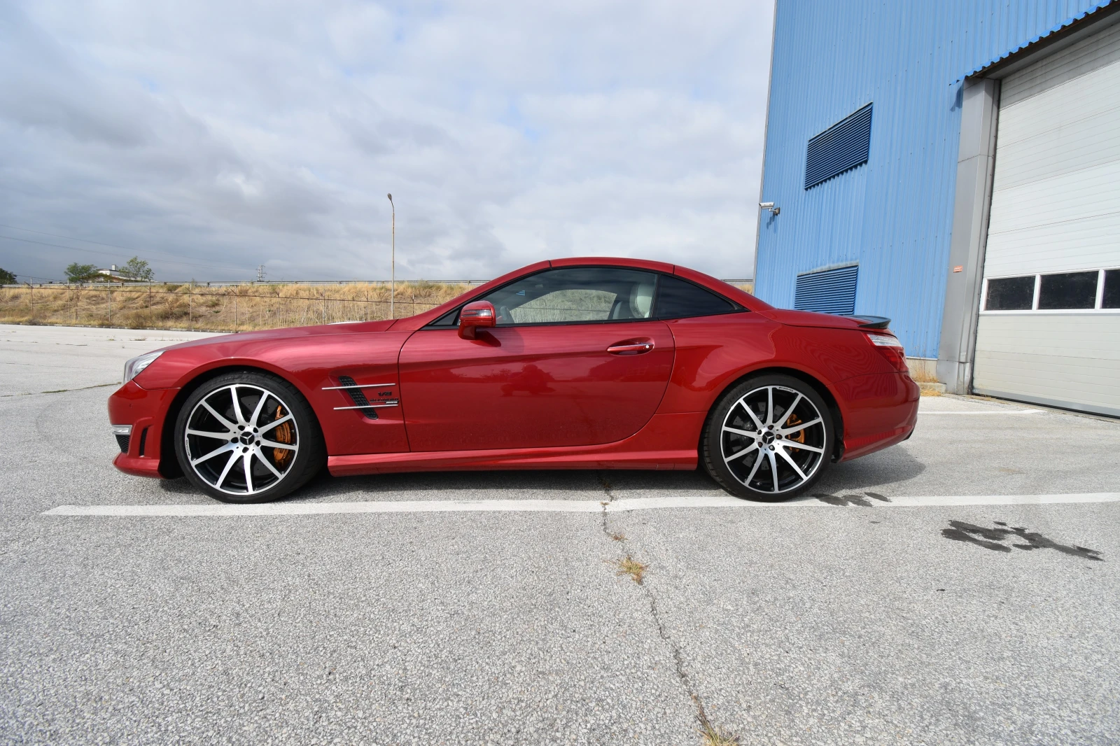 Mercedes-Benz SL 63 AMG Roadster - изображение 4