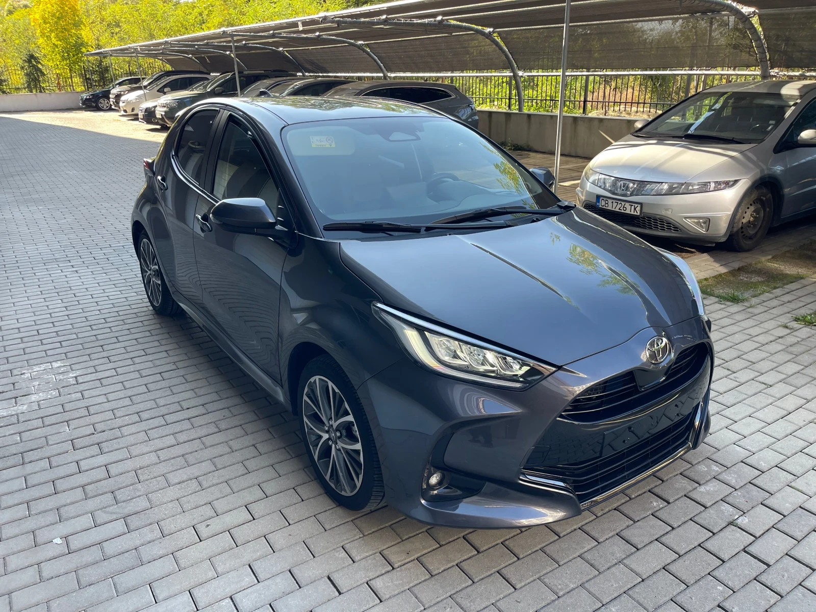 Toyota Yaris 1.5 Hybrid  - изображение 3