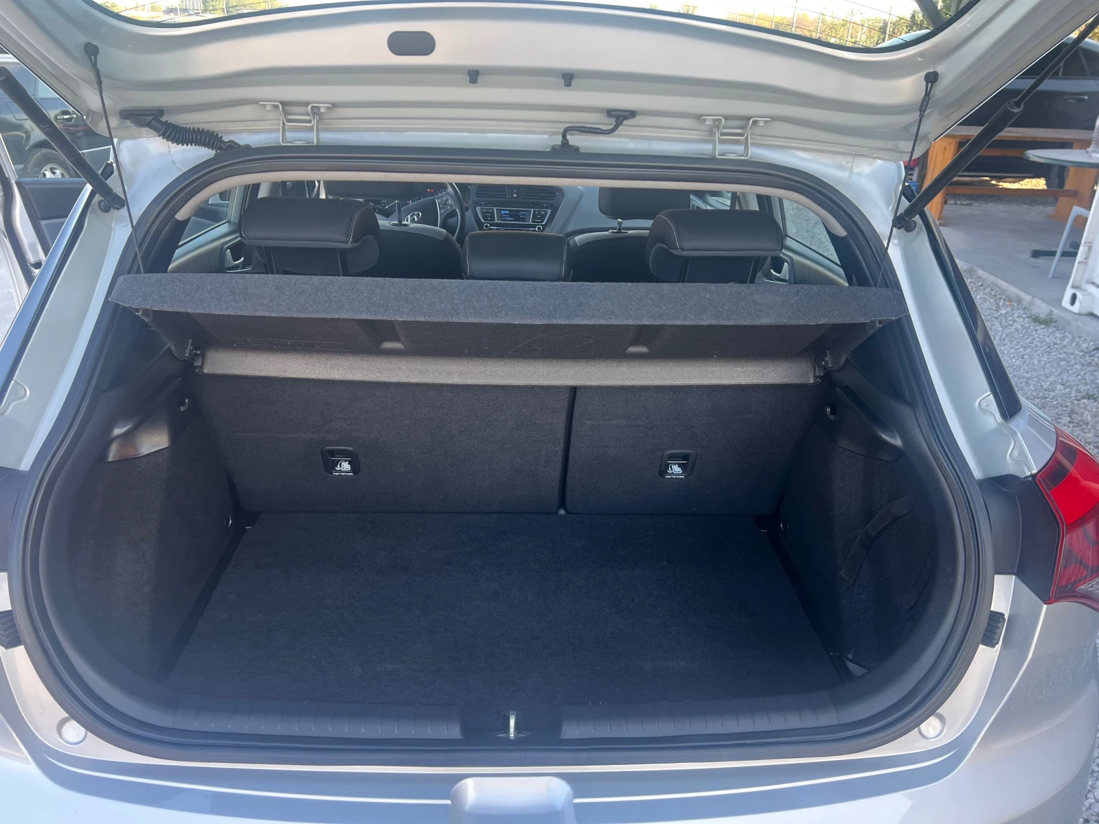 Hyundai I20 1.2i bi-fuel | Mobile.bg — изображение 12