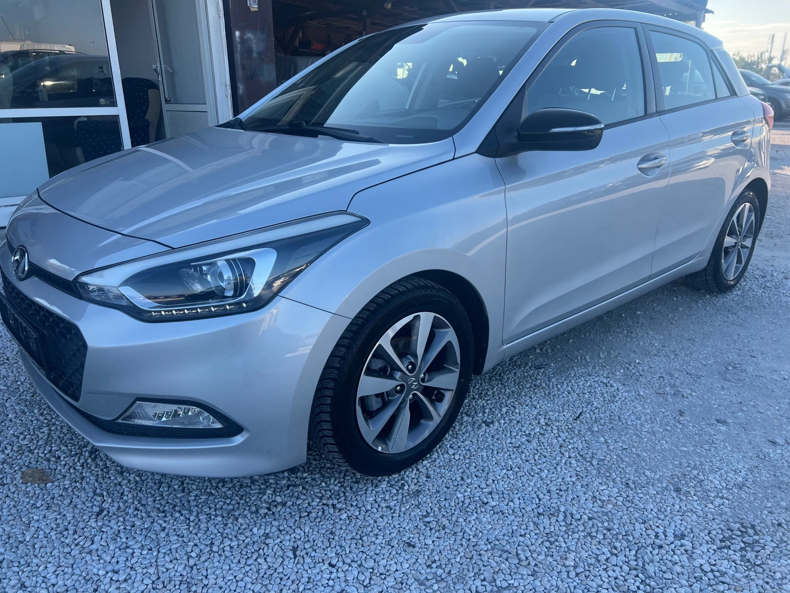 Hyundai I20 1.2i bi-fuel | Mobile.bg — изображение 3