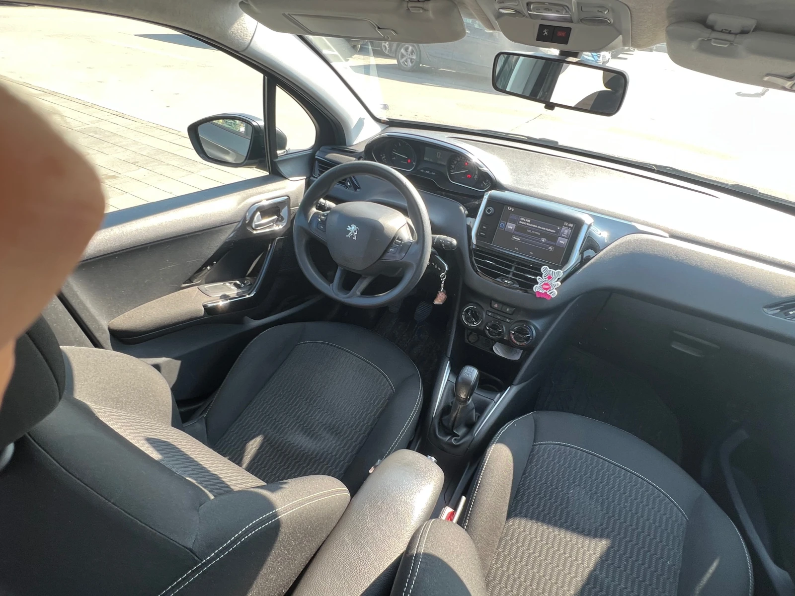 Peugeot 208 1.6 HDI FaceLift - изображение 7