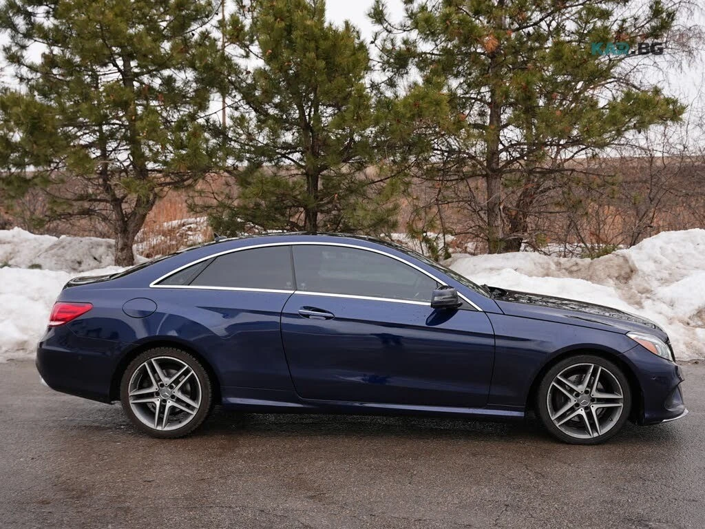 Mercedes-Benz E 400 4MATIC * AMG Sport * АвтоКредит* (ЦЕНА ДО БГ), снимка 6 - Автомобили и джипове - 54634493