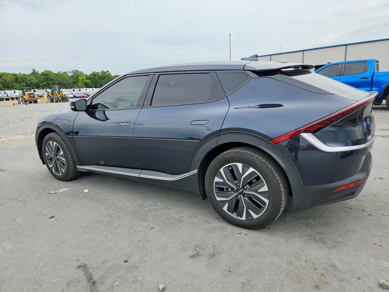Kia EV6 Light Long Range AWD, снимка 2 - Автомобили и джипове - 54859610