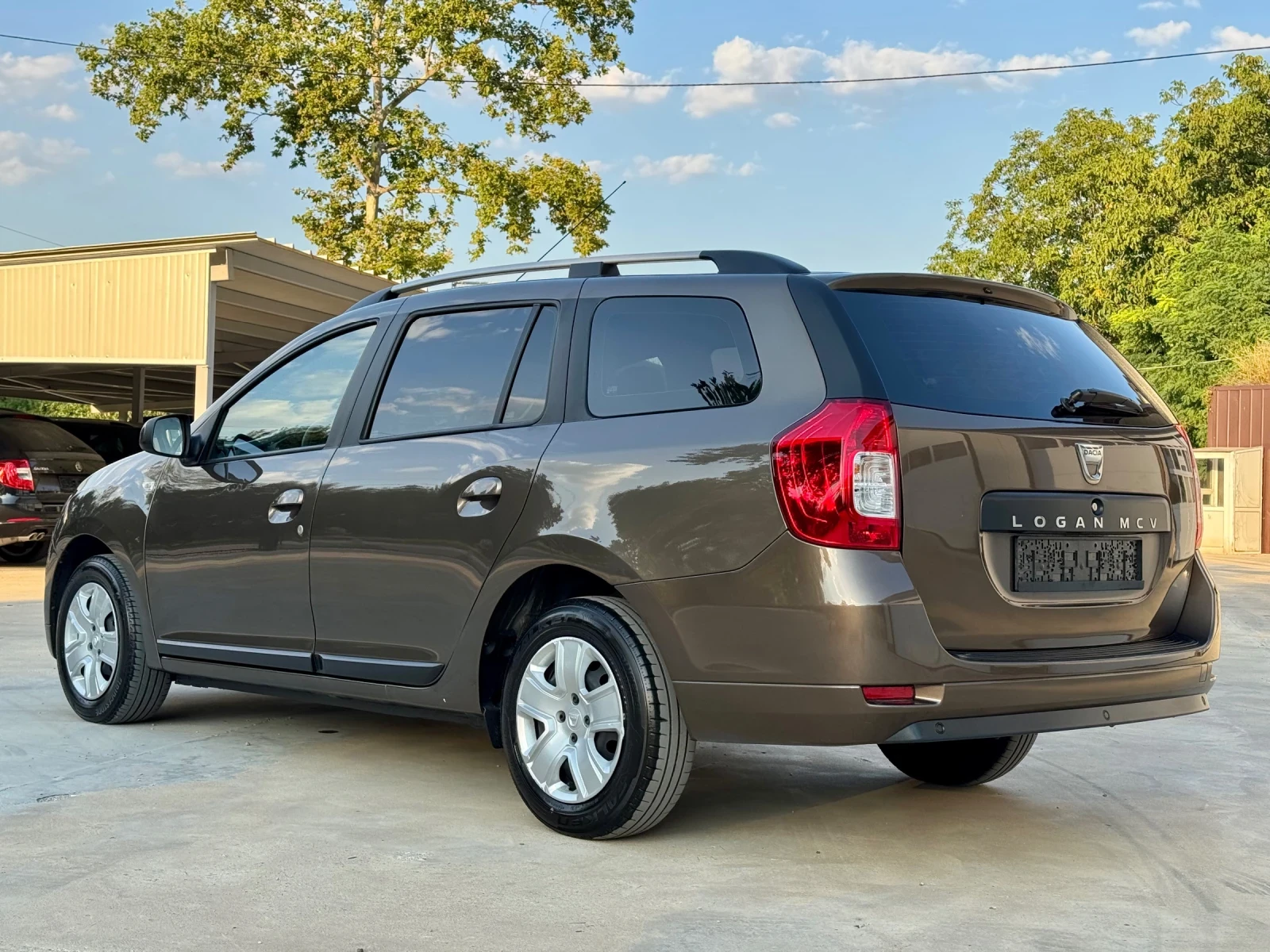 Dacia Logan * FACE* 2019* KLiMA* BENZIN* EVRO-6c* , снимка 5 - Автомобили и джипове - 55545919