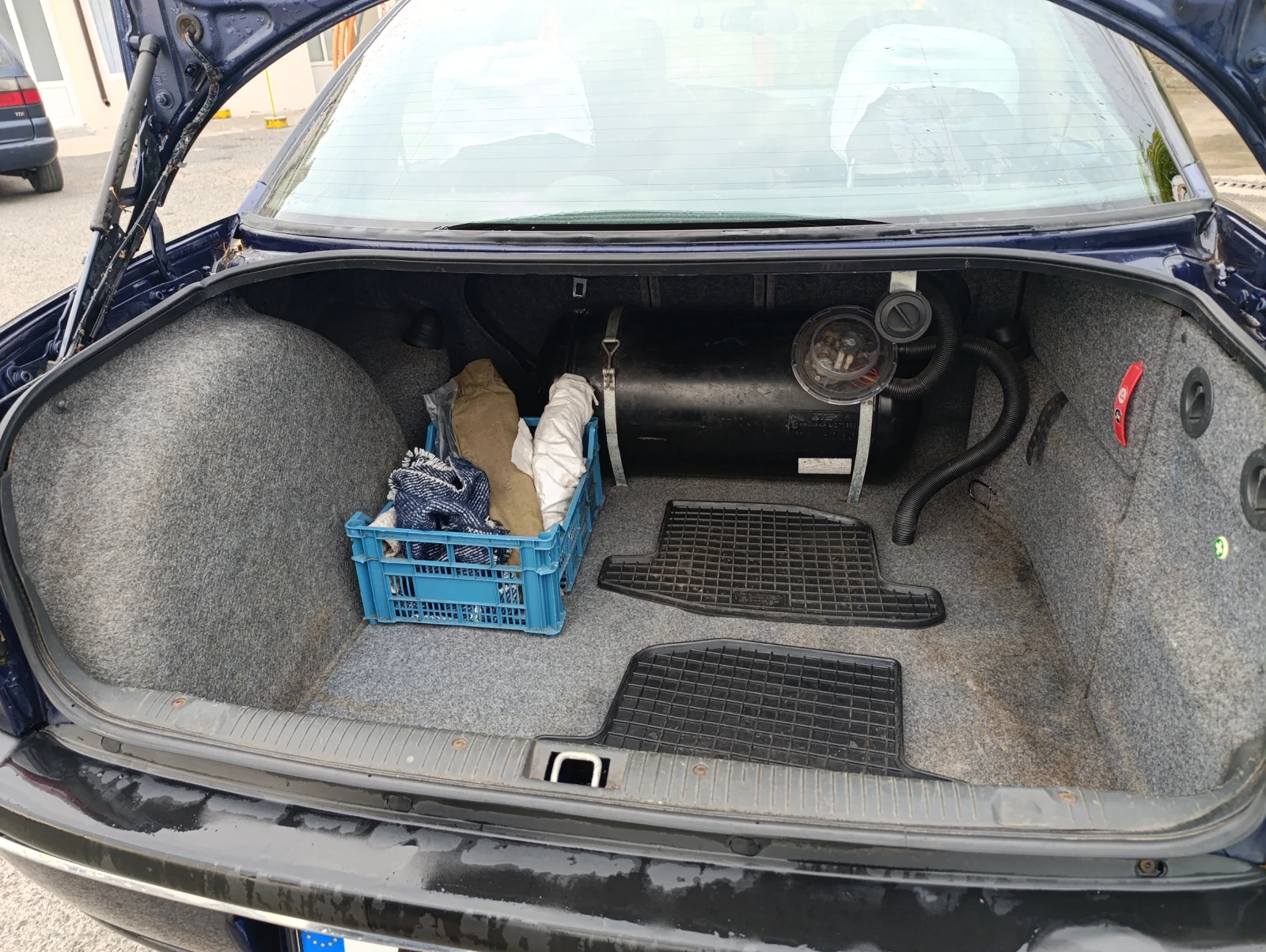 Opel Omega 2.0 -16v , снимка 15 - Автомобили и джипове - 55715053