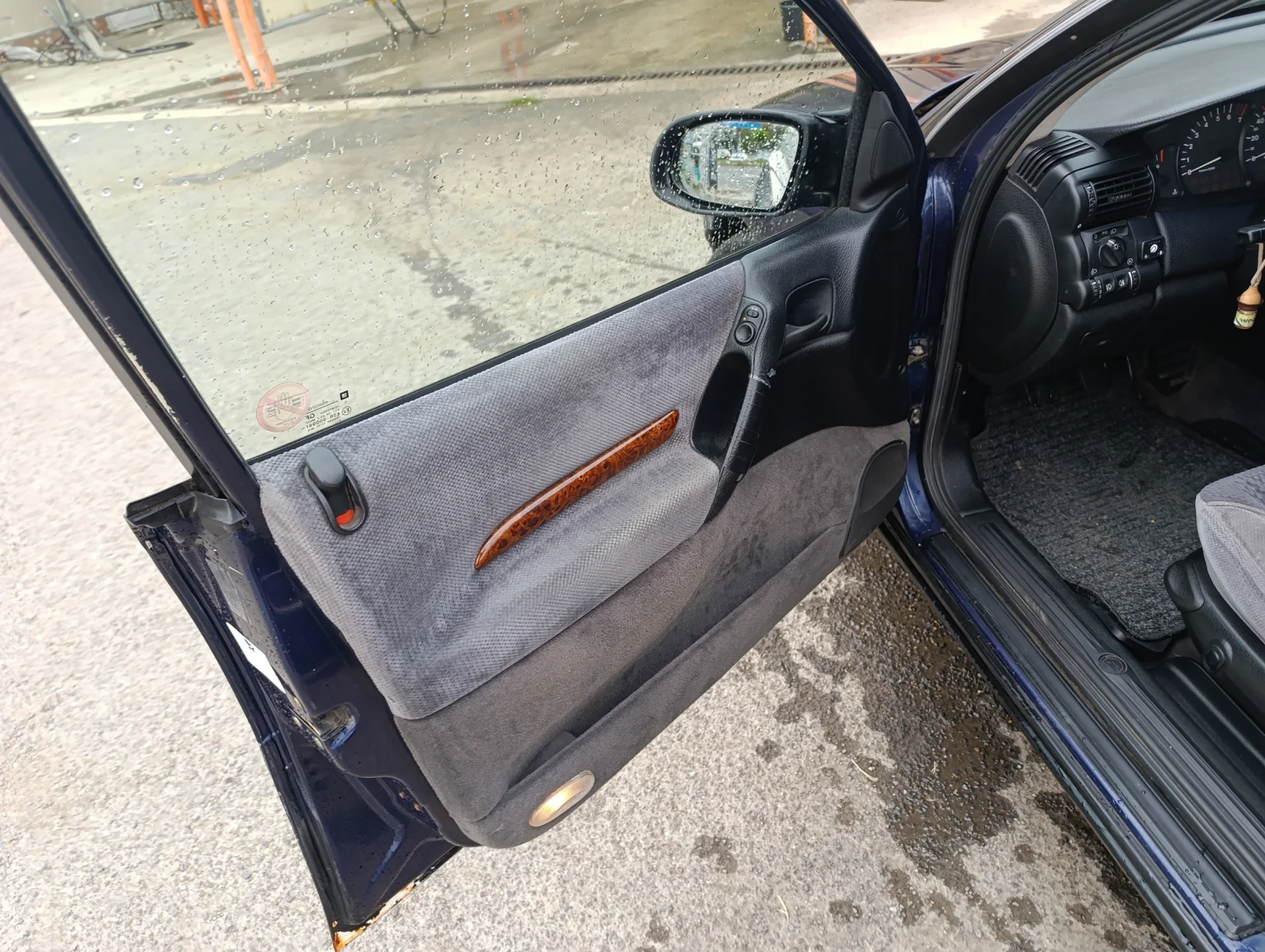 Opel Omega 2.0 -16v , снимка 9 - Автомобили и джипове - 55715053