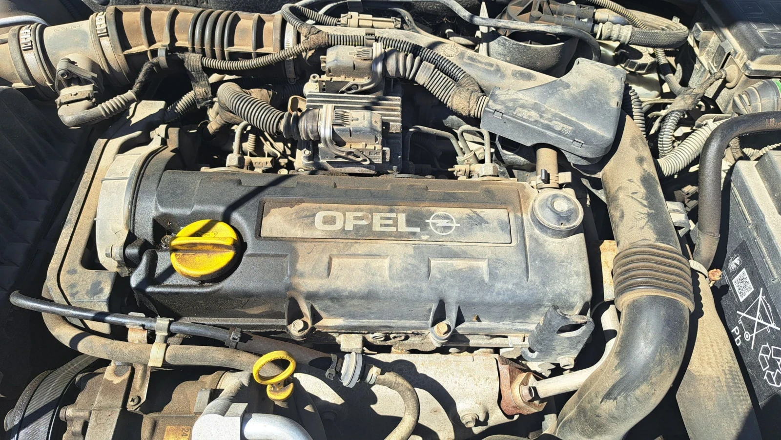 Opel Astra 1.7, снимка 9 - Автомобили и джипове - 56063960