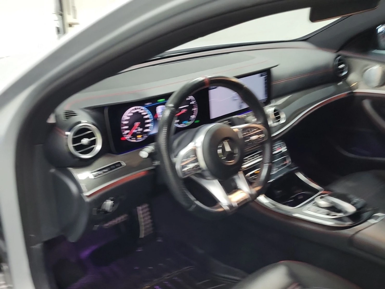 Mercedes-Benz E 53 AMG Burmester* MULTIBEAM LED, снимка 7 - Автомобили и джипове - 56138965