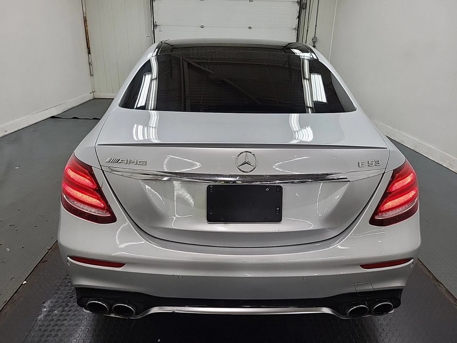 Mercedes-Benz E 53 AMG Burmester* MULTIBEAM LED, снимка 4 - Автомобили и джипове - 56138965