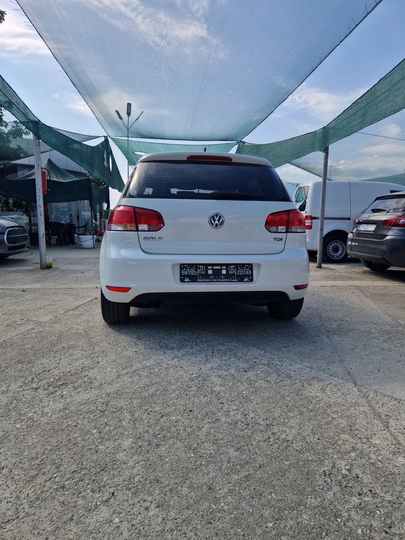 VW Golf, снимка 4 - Автомобили и джипове - 56297606