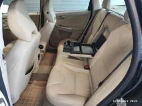 Volvo XC60 D5 AWD, снимка 12