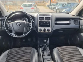 Kia Sportage 2.0i ГАЗ 4x4 КЛИМАТИК, снимка 10