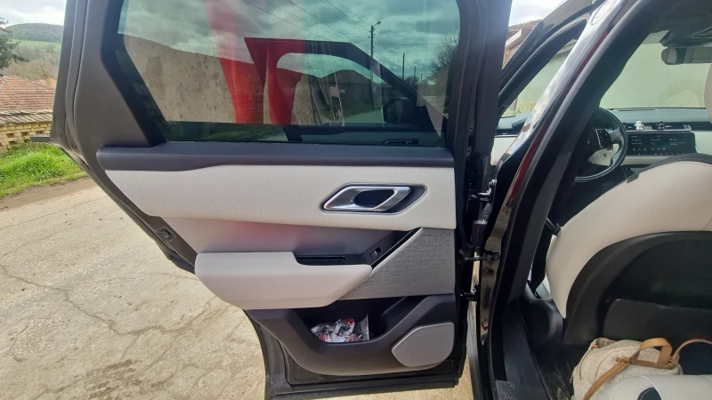 Land Rover Range Rover Velar 3.0 D, снимка 9 - Автомобили и джипове - 50681021