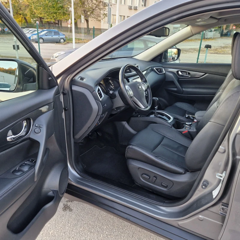 Nissan X-trail 2.0 177k.4Х4 ПАНОРАМА/КАМЕРИ360/КЕЙЛЕС/ШВЕЙЦАРИЯ, снимка 8 - Автомобили и джипове - 52597820