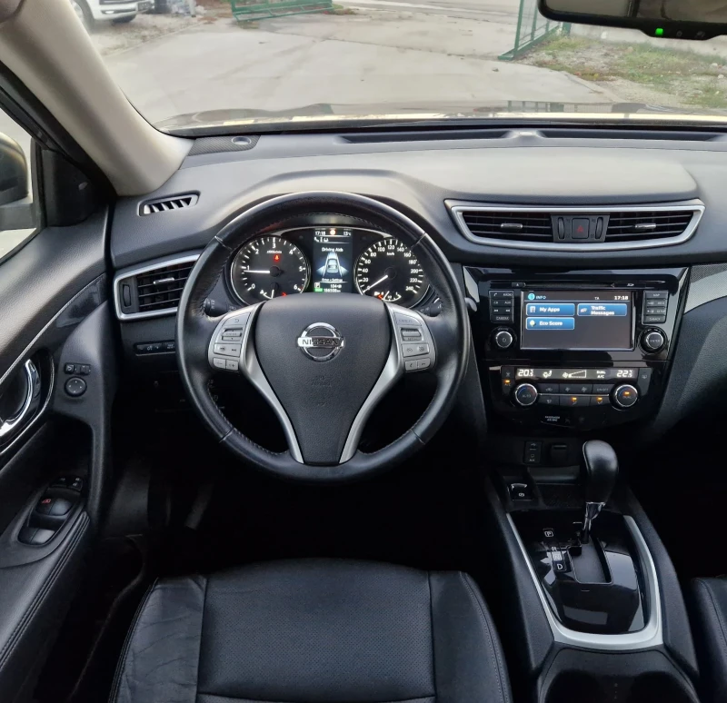 Nissan X-trail 2.0 177k.4Х4 ПАНОРАМА/КАМЕРИ360/КЕЙЛЕС/ШВЕЙЦАРИЯ, снимка 14 - Автомобили и джипове - 52597820