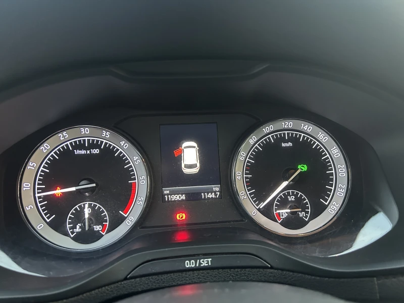 Skoda Karoq 2.0 TDI 4x4 DSG | 119 000 км | , снимка 10 - Автомобили и джипове - 52283090