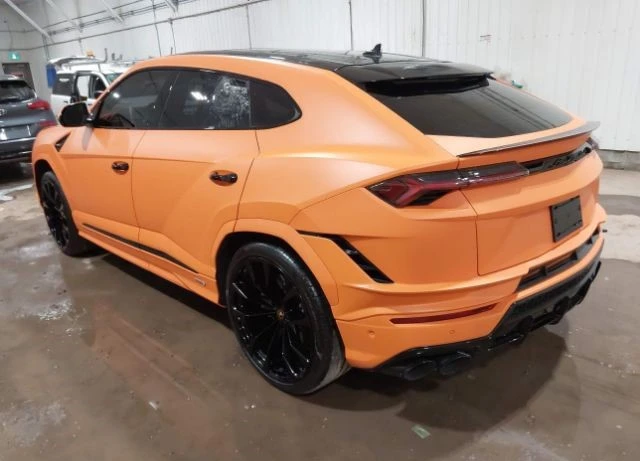 Lamborghini Urus Вс. Екстри, снимка 3 - Автомобили и джипове - 49106521