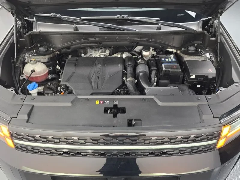 Hyundai Santa fe Gasoline 2.5T 4Wd Calligraphy, снимка 5 - Автомобили и джипове - 55738633