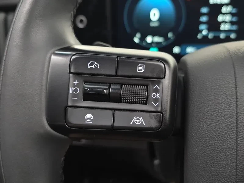 Hyundai Santa fe Gasoline 2.5T 4Wd Calligraphy, снимка 17 - Автомобили и джипове - 55738633