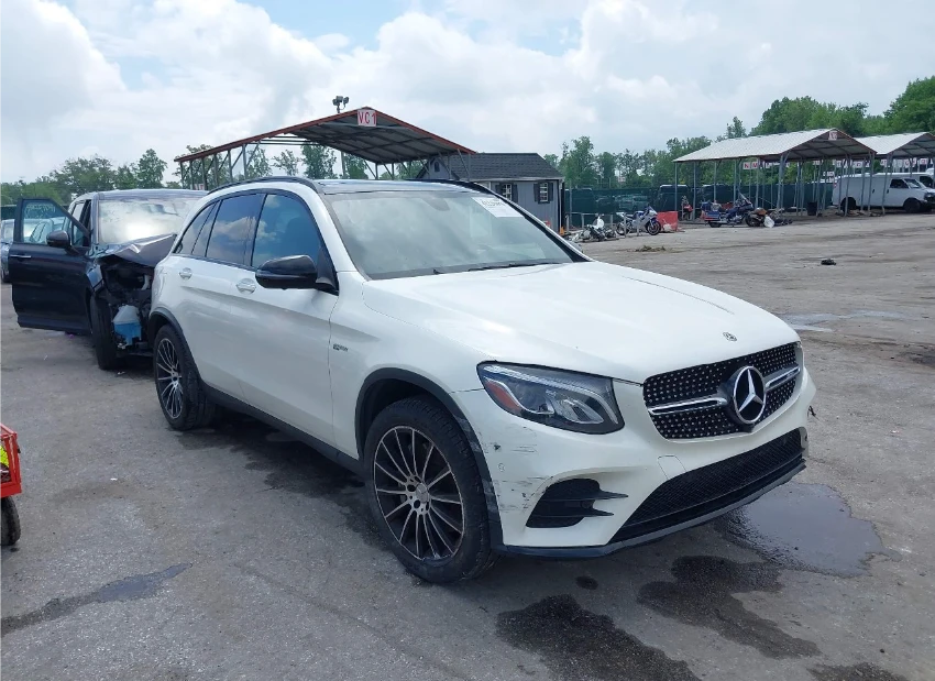 Mercedes-Benz GLC 43 AMG AMG/4Matic/Подгрев/360, снимка 1