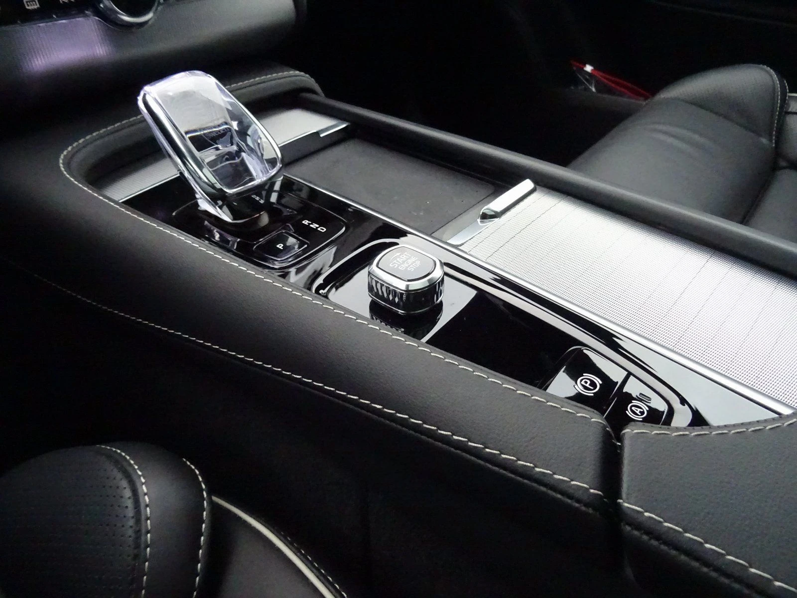 Volvo Xc90 T8* AWD* RECHARGE* ULTIMATE* PANO* B&W* 360CAM*  | Mobile.bg   12